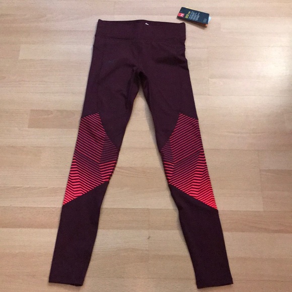under armour burgundy leggings